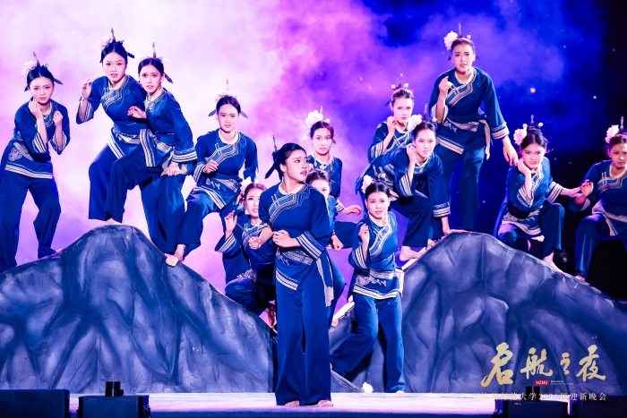 GSY_0702-opq4996614250